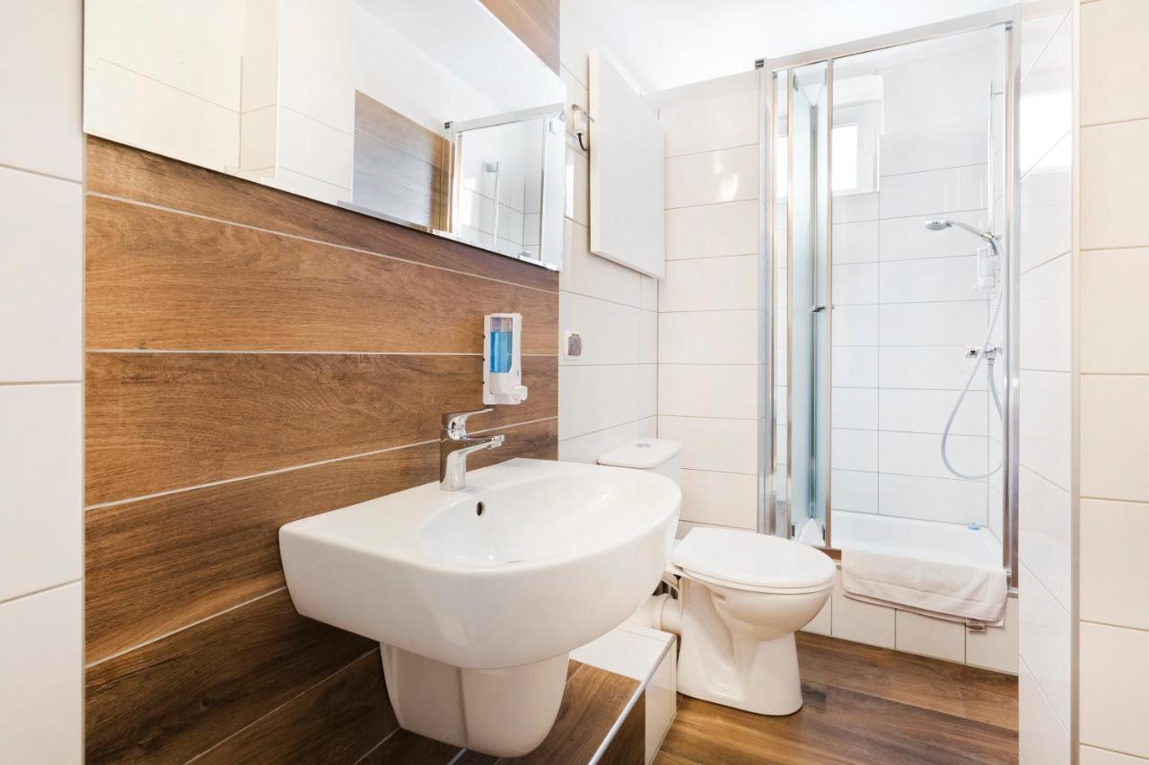 Hotel 97 Bydgoszcz Kültér fotó